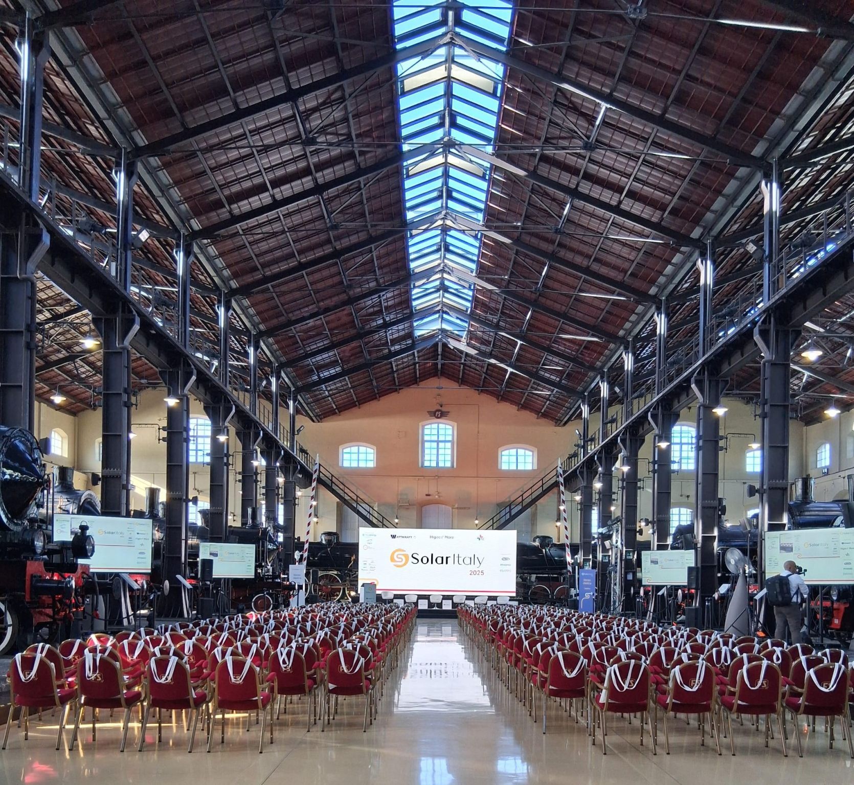 Networking tra professionisti durante SolarItaly